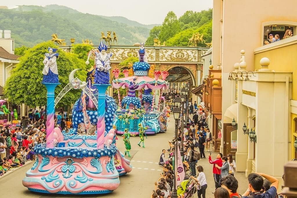 TOUR HÀN QUỐC 5N4Đ MÙA THU: SEOUL - NAMI - EVERLAND - HÁI TÁO (Trưa tối)